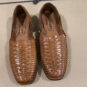 Men’s leather woven shoe